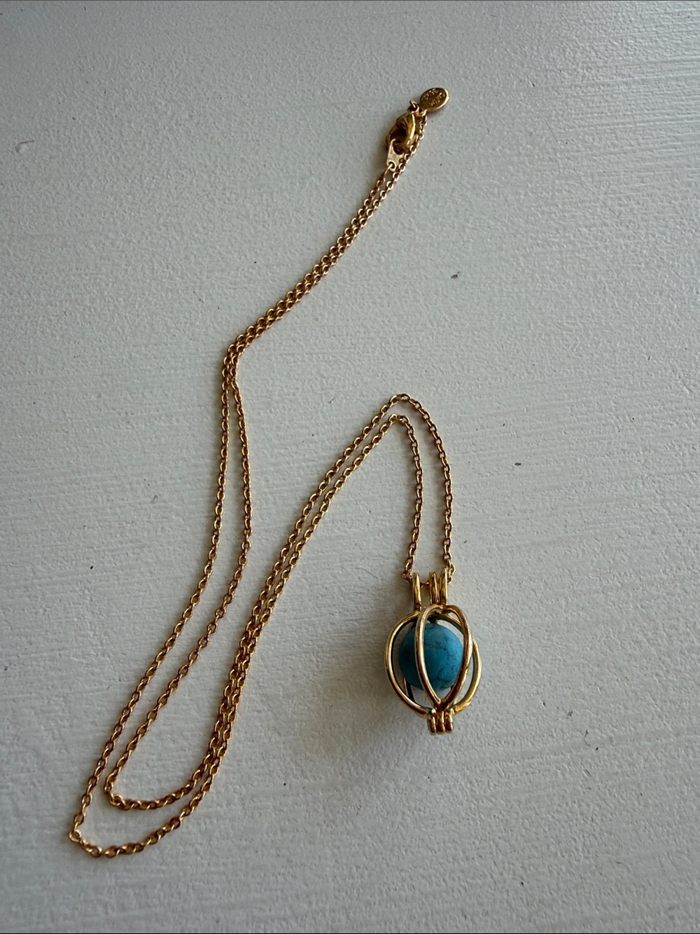 Beautiful Gold-Tone Turquoise Orb Pendant Necklace - Women Jewelry